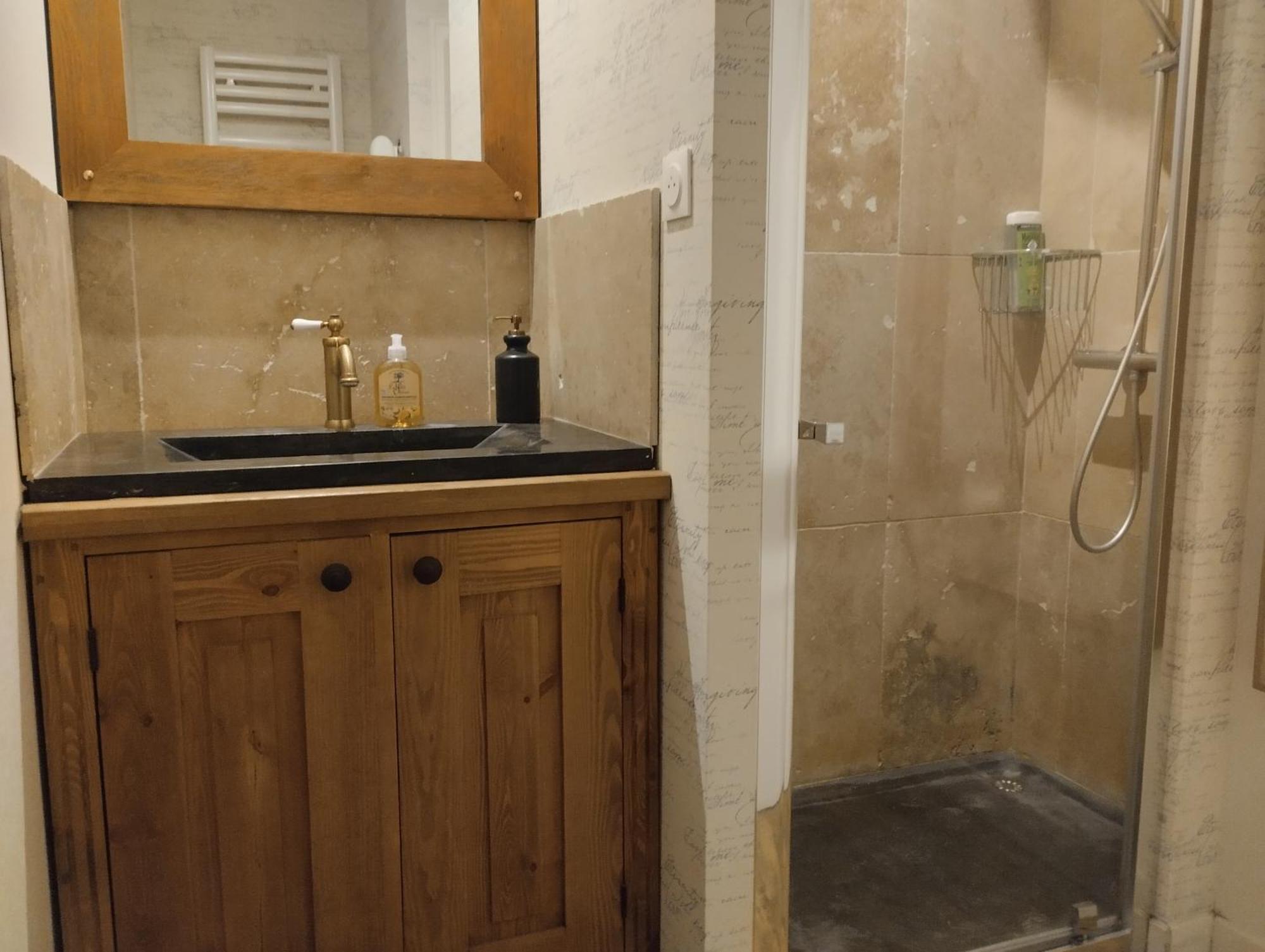 Manoir De La Guignardiere - Charme Et Douceur Chavagne Ngoại thất bức ảnh