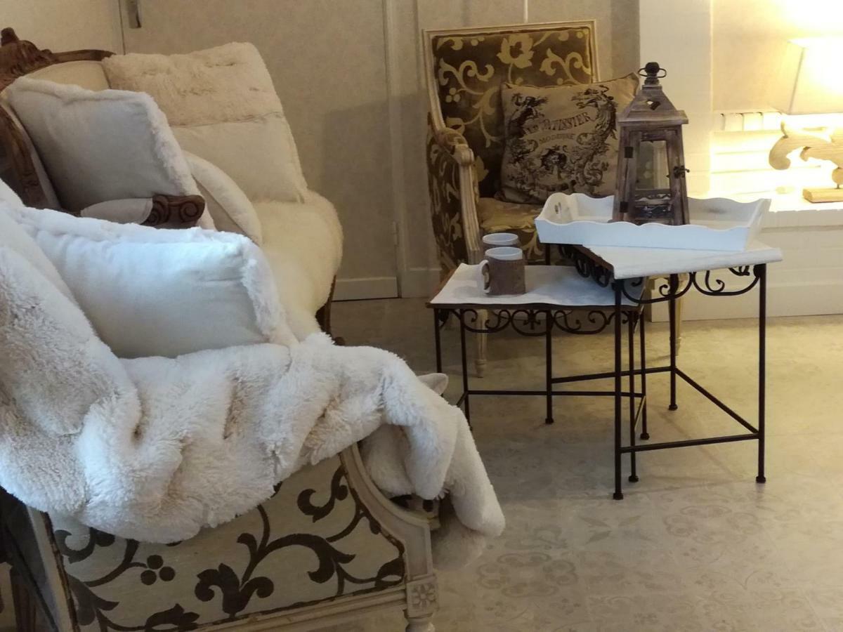 Manoir De La Guignardiere - Charme Et Douceur Chavagne Ngoại thất bức ảnh